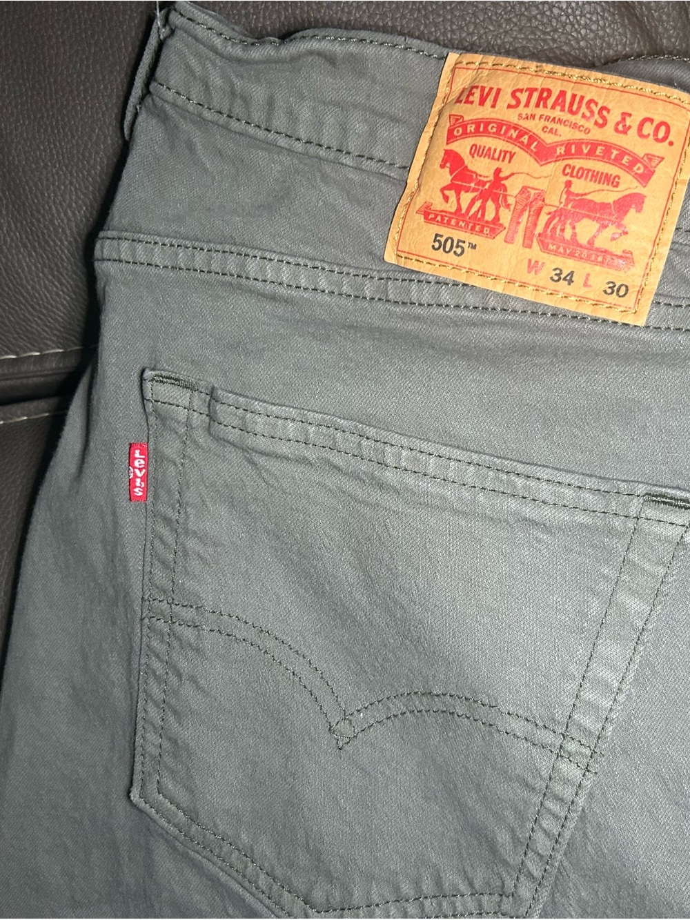 Levi's Men's gray Relaxed 505 Jeans